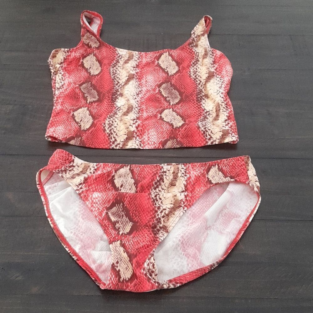 NEWPORT SNEW SWIM SIZE 8